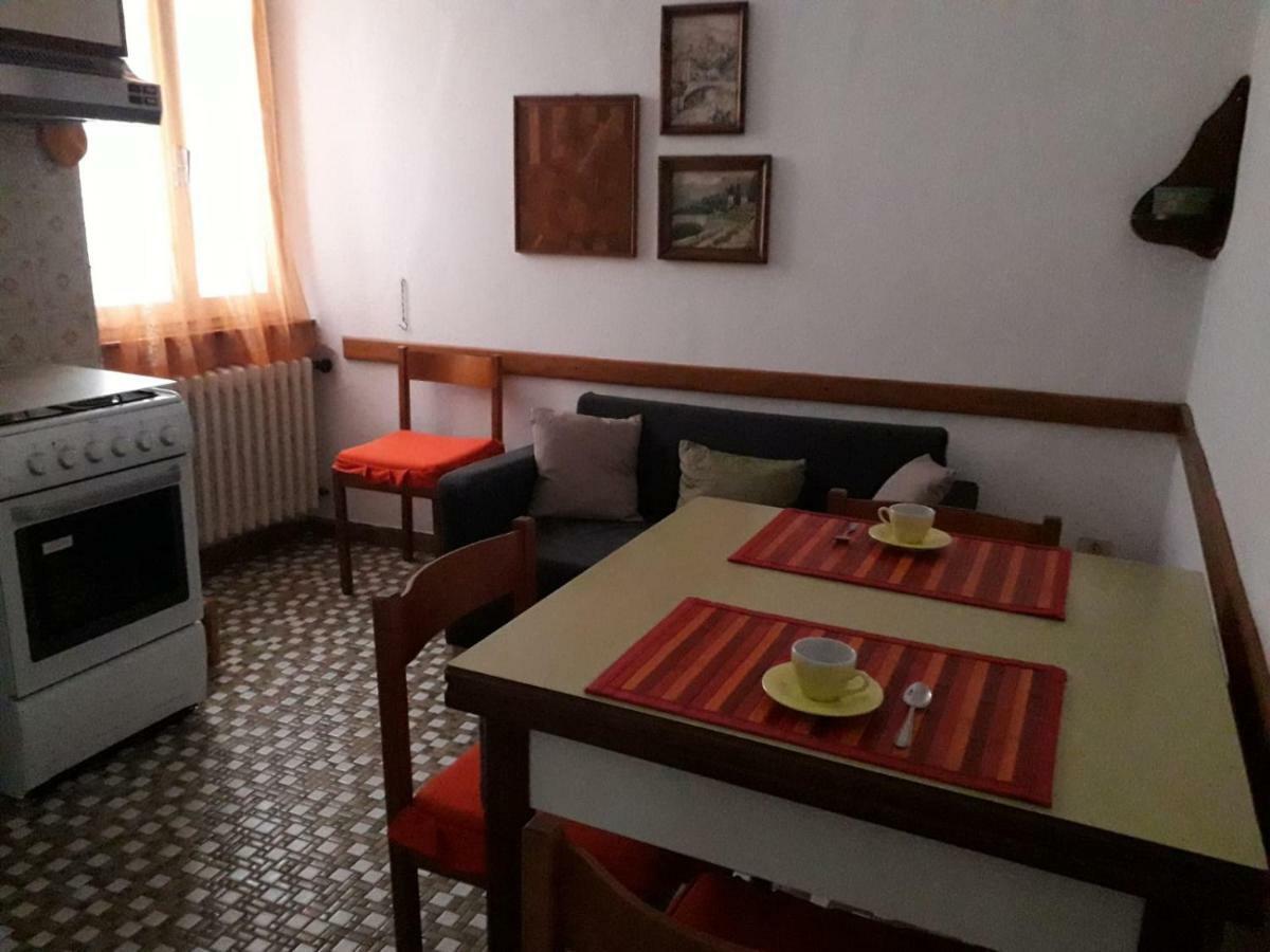 Ferienwohnung Casa Teresina - Corenno Plinio Lago Di Como Dervio Exterior foto